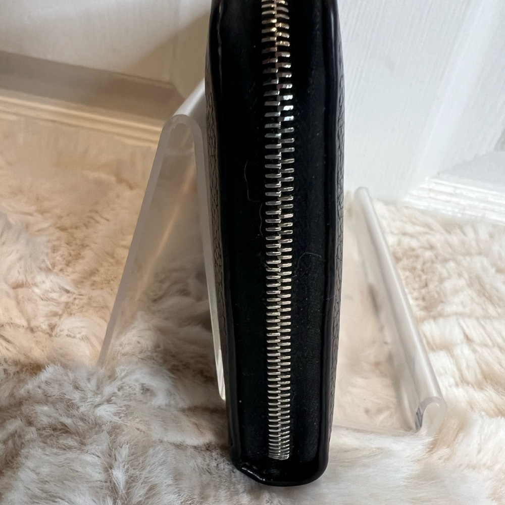 CELINE ZIP AROUND WALLET - Picture 4 of 15